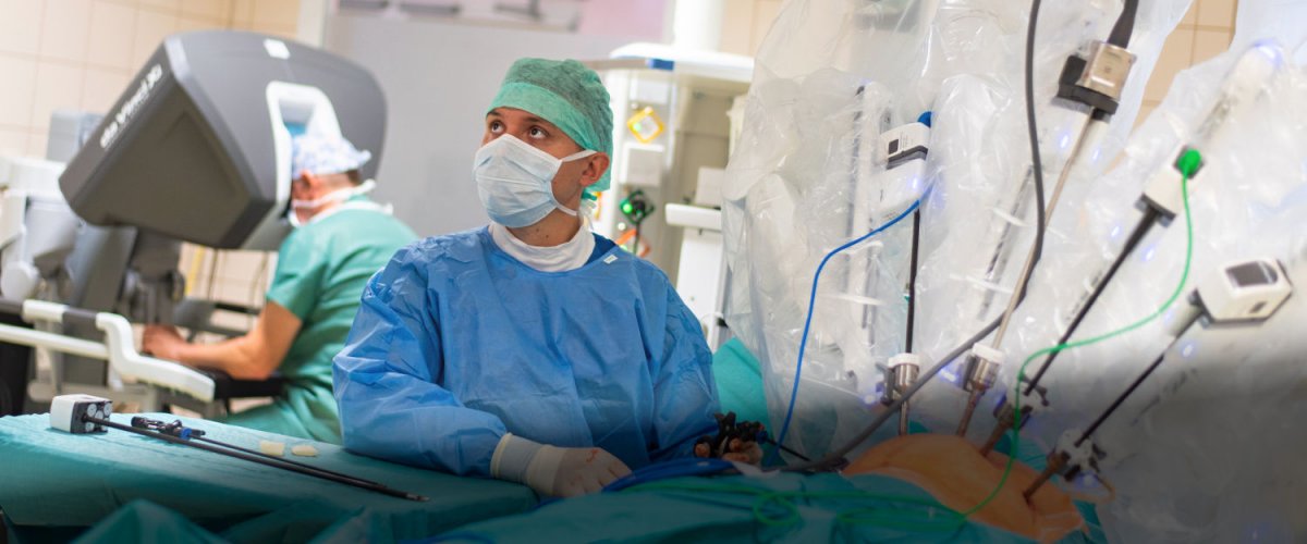 Jsme největším pracovištěm gynekologické robotické operativy v České republice